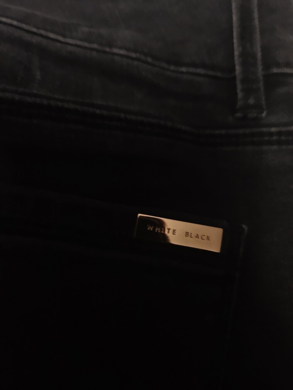 White House Black Market Floral Embroidered Skinny Jean Jeggings Size 6! - Picture 8 of 10
